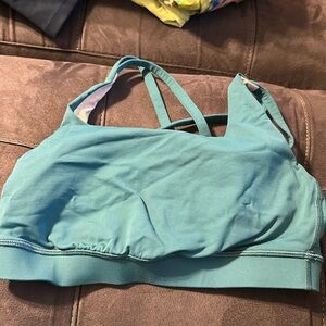 Lululemon sports bra